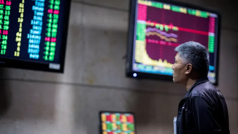 Asya borsaları ticaret iyimserliği ve Japonya’daki siyasi gelişmelerle yükseldi