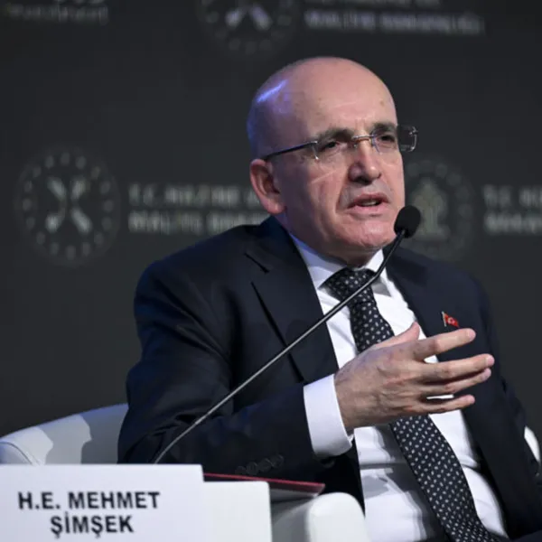 Bakan Şimşek Lüksemburg'da