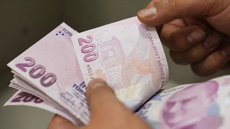 Bayram öncesi emeklilere çifte ödeme! Maaşlar ve İkramiyeler Yatırıldı