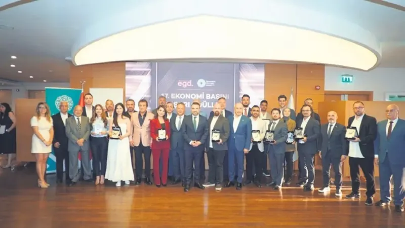 Ekonomi gazetecilerine ödülleri takdim edildi
