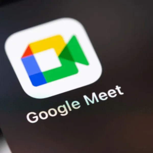 Google Meet'e gerçek zamanlı sesli çeviri