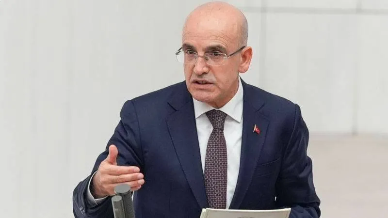 Hazine ve Maliye Bakanlığı, Bakan Şimşek'in ''bu ay faiz indirimi bekliyorum'' dediği iddiasını yalanladı