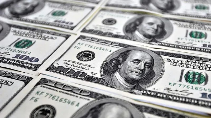 Net UYP'de 319,5 milyar dolar açık