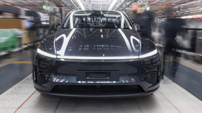Tesla Model Y Fiyatları Uçtu! İşte Yeni Zamlı Liste