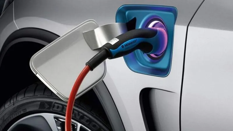 Ticaret Bakanlığı’ndan Elektrikli Otomobil Reklamlarına Rekor Ceza!