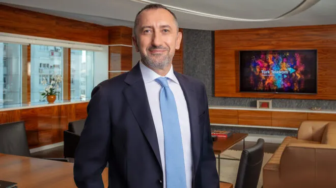 Türk Telekom CEO’su Ümit Önal: “İmtiyaz sözleşmesini yenilemeye çok yakınız.”